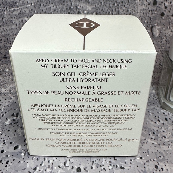 Charlotte Tilbury Magic Water Cream NIB - Picture 3 of 5